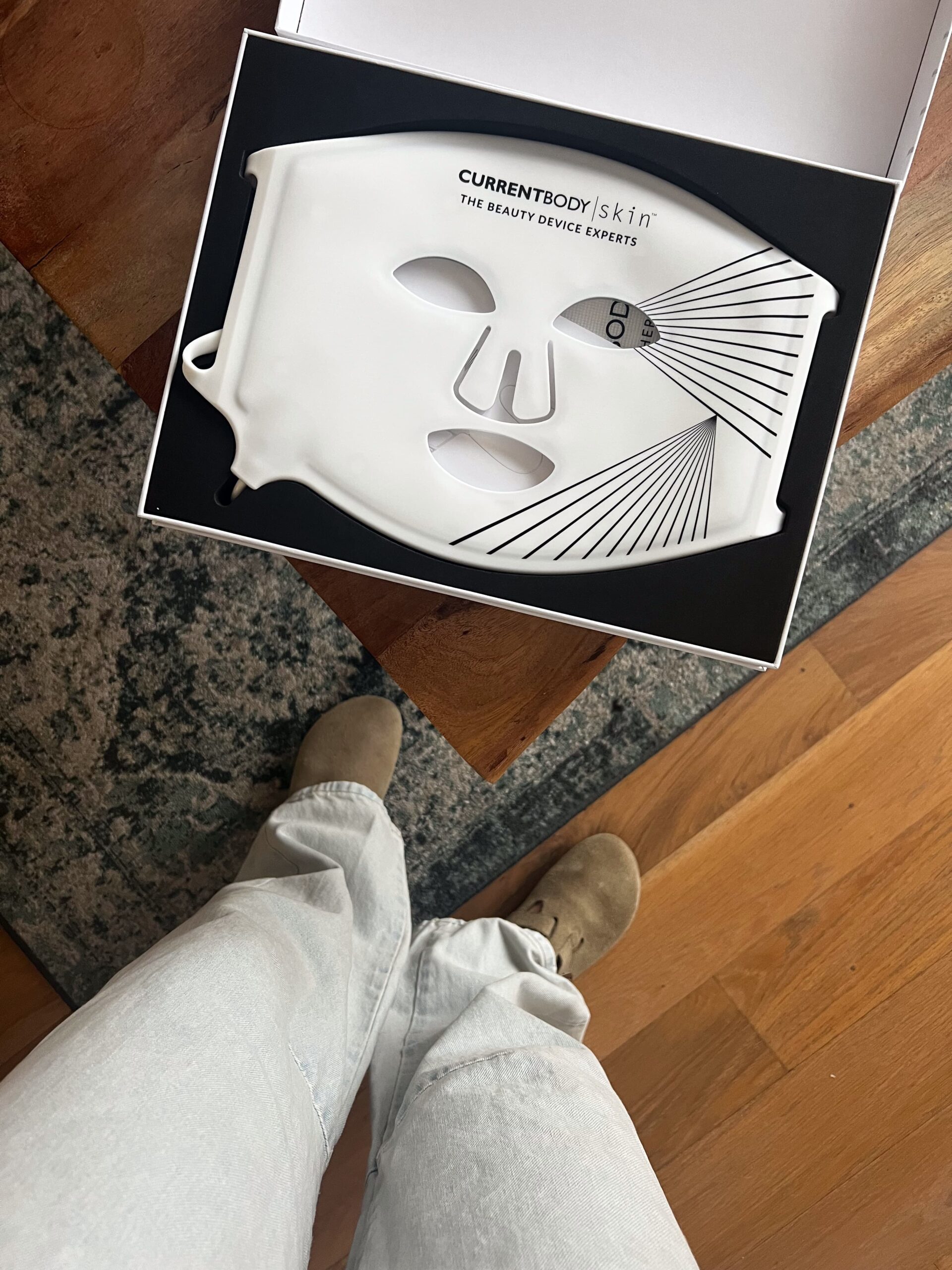 LED Mask: mi experiencia con la máscara LED de CurrentBody y rosácea